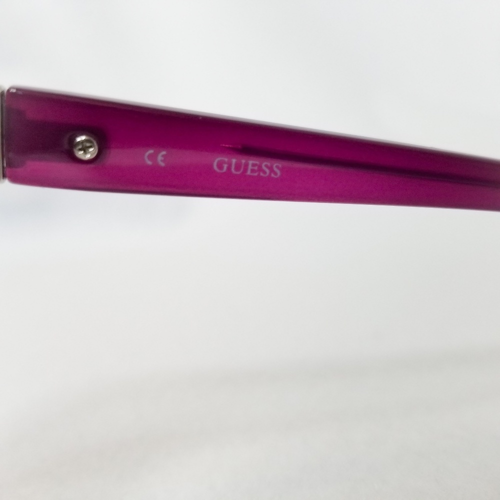 **SOLD** Violet Guess Sunnies NWT - Picture 6 of 8